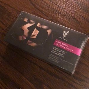 Younique 3D Fiber Lash Plus Mascara